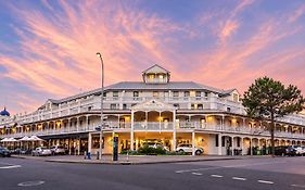Esplanade Hotel Fremantle - by Rydges